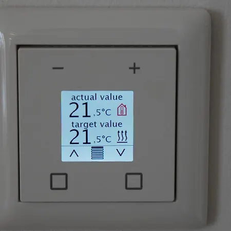 Fair N Square 24 Stunden Self-check In 4* Darmstadt