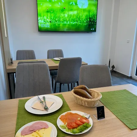 Lejlighedshotel Fair N Square 24 Stunden Self-check In 4*