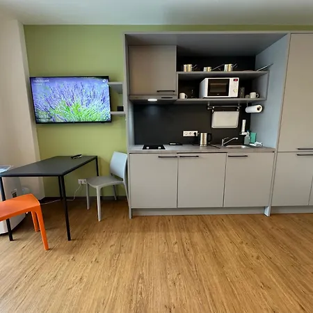 Aparthotel Fair N Square 24 Stunden Self-check In Darmstadt