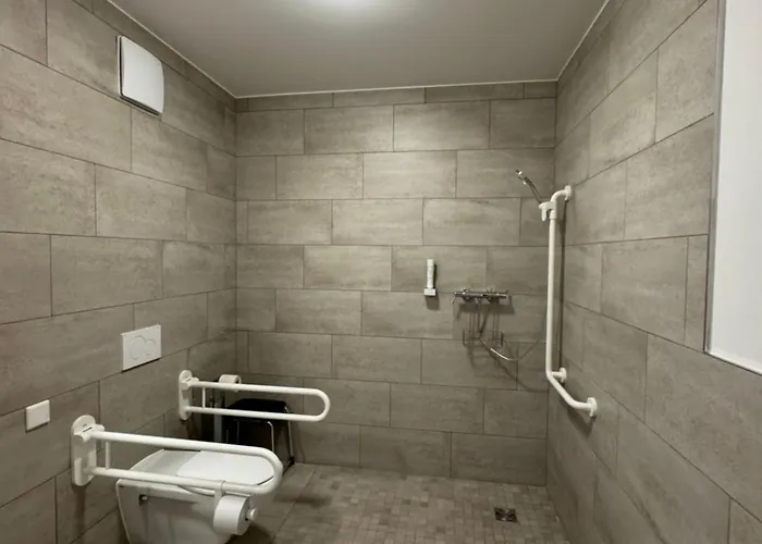 Fair N Square 24 Stunden Self-check In Darmstadt