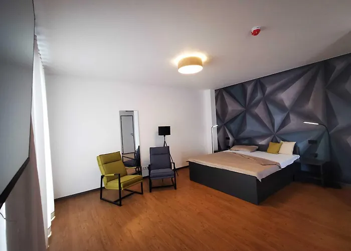 Aparthotel Fair N Square 24 Stunden Self-check In Darmstadt