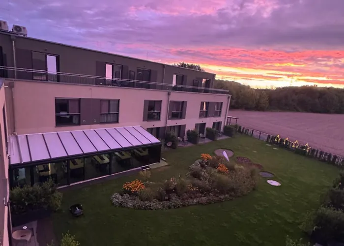 Fair N Square 24 Stunden Self-check In 4* Darmstadt