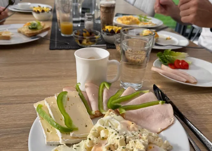 Fair N Square 24 Stunden Self-check In 4* Darmstadt